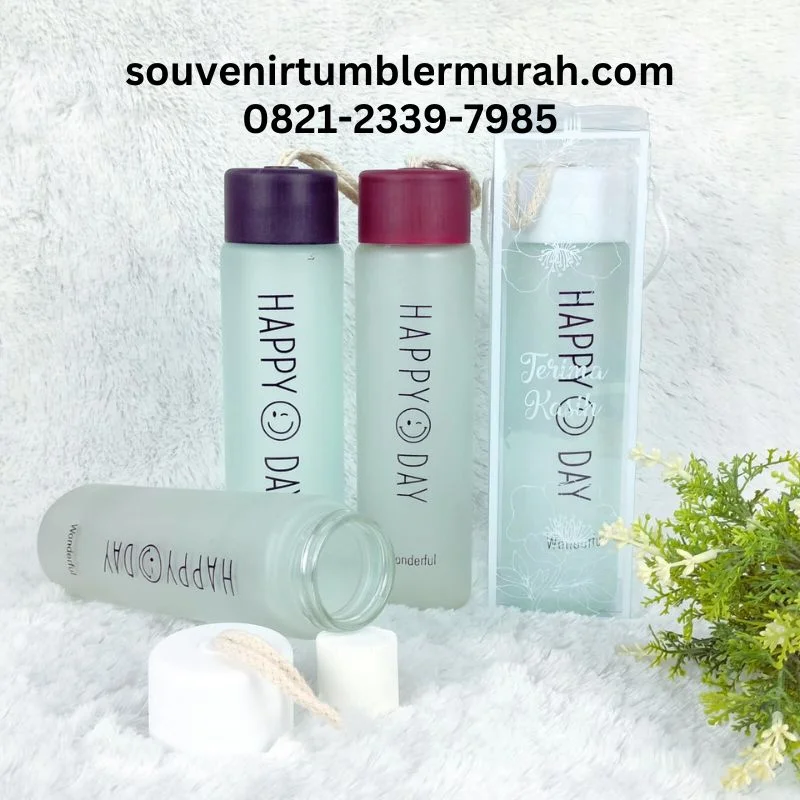 botol kaca untuk souvenir pernikahan yang bermanfaat
