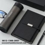 souvenir corporate gifts, corporate souvenir, aneka souvenir promosi, souvenir merchandise, corporate hampers, barang promosi perusahaan, Corporate Gift Jakarta, Corporate Gift Set, Souvenir perusahaan Eksklusif, Souvenir kantor, SOUVIA, KAISAE, logo perusahaan, souvenir kantor, ramah lingkungan, sesuai kebutuhan, corporate gift, membeli produk, power bank
